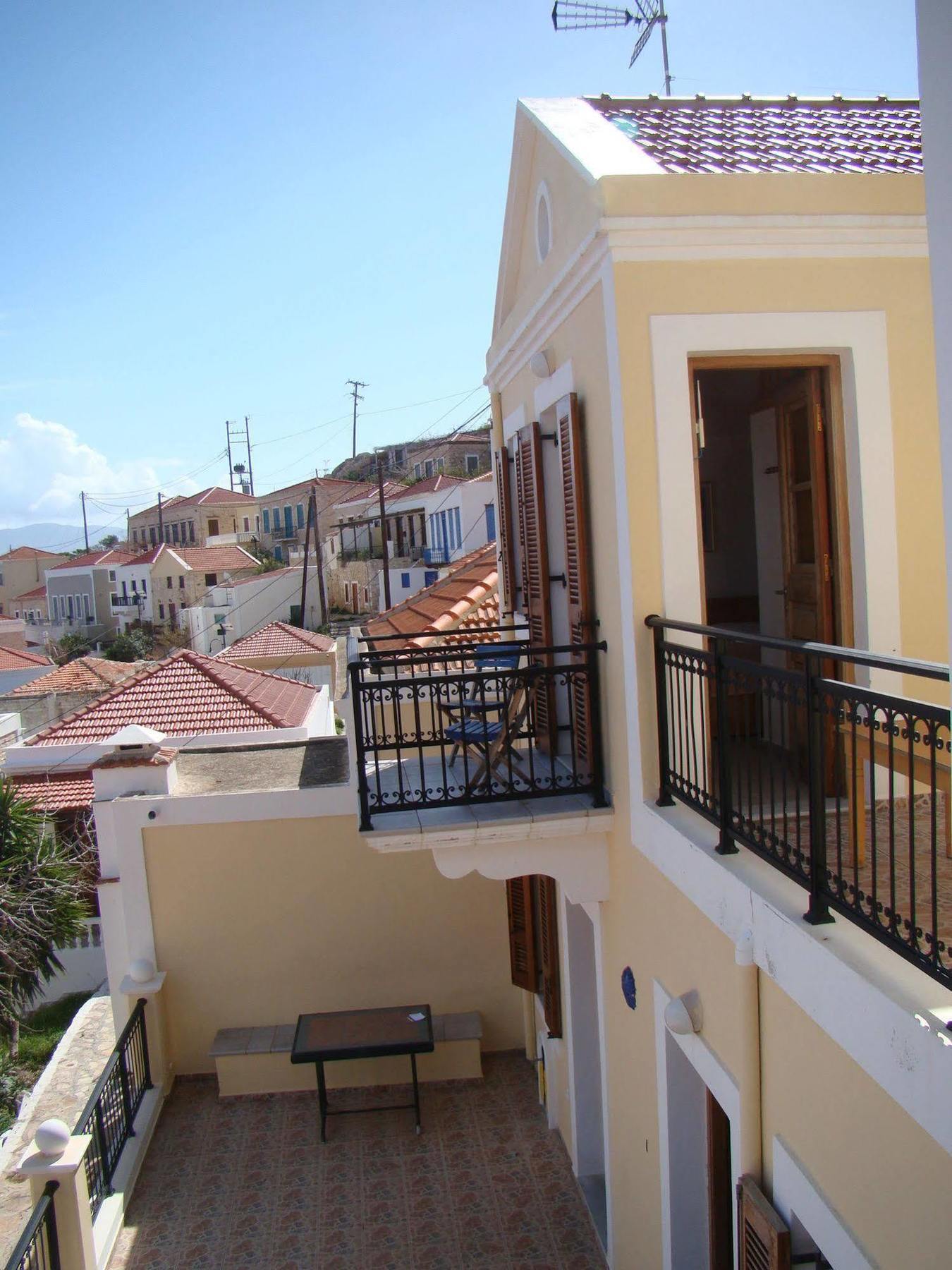 Halki Sea House Hotel Екстериор снимка