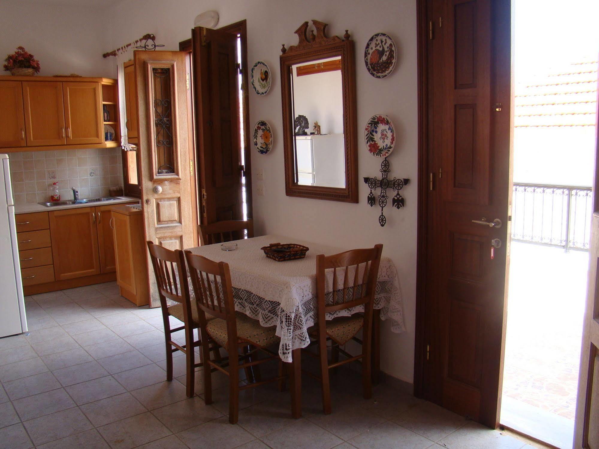 Halki Sea House Hotel Екстериор снимка